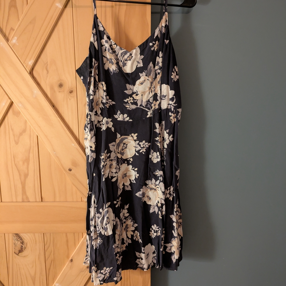 Old Navy Floral Print Dress XXL